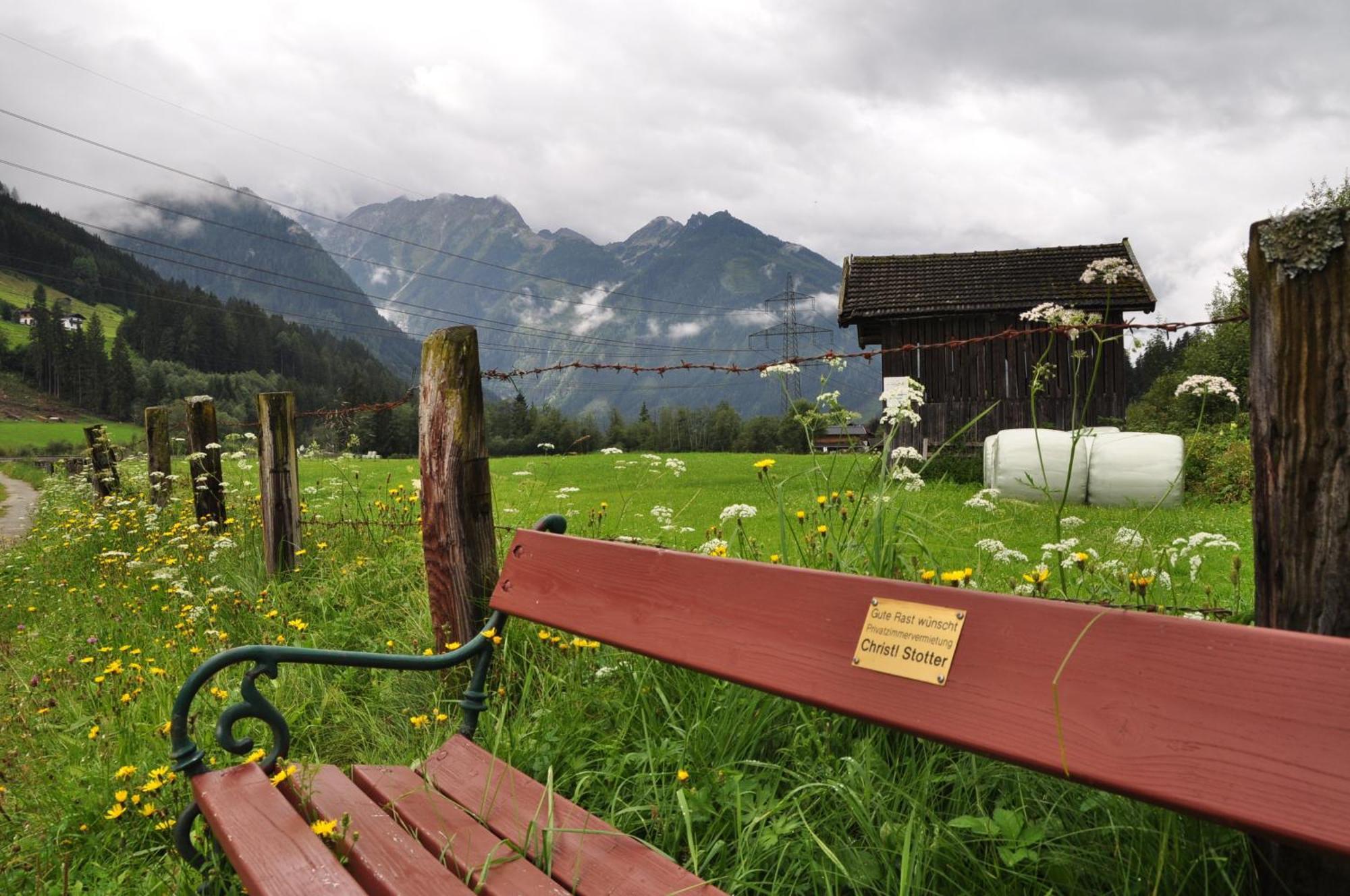 Gaestehaus Stotter Neukirchen am Grossvenediger Exterior photo